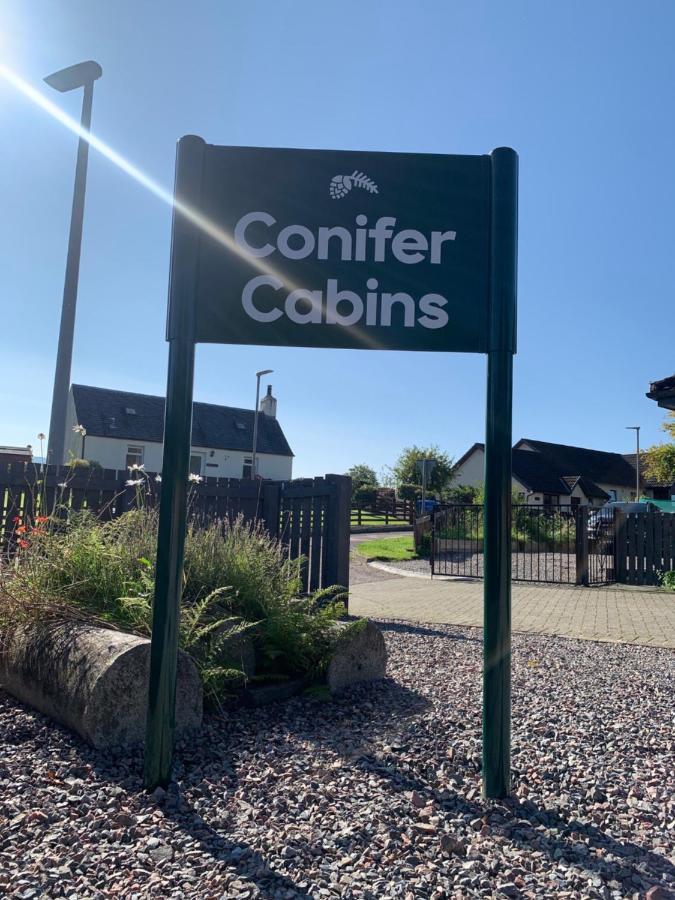 Conifer Cabins Fort William Ngoại thất bức ảnh