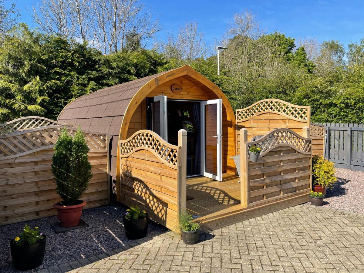 Conifer Cabins Fort William Ngoại thất bức ảnh